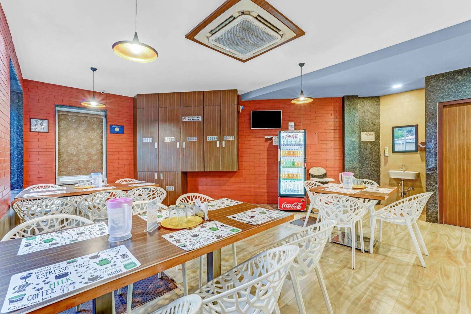 Season 4 Residences - Nungambakkam Near Us Consulate, Apollo Hospital, Shankar Nethralaya Chennai Exterior photo