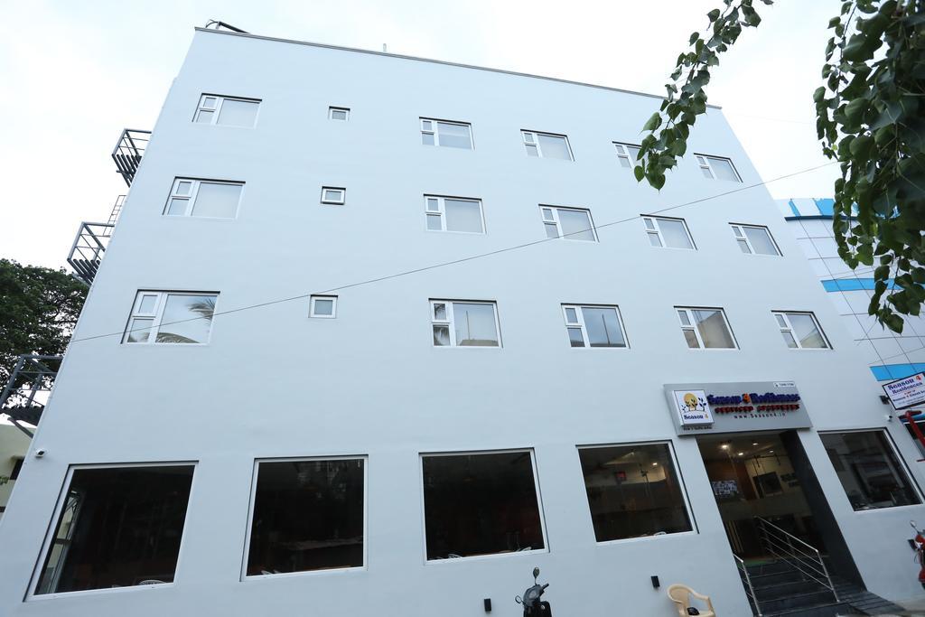Season 4 Residences - Nungambakkam Near Us Consulate, Apollo Hospital, Shankar Nethralaya Chennai Exterior photo