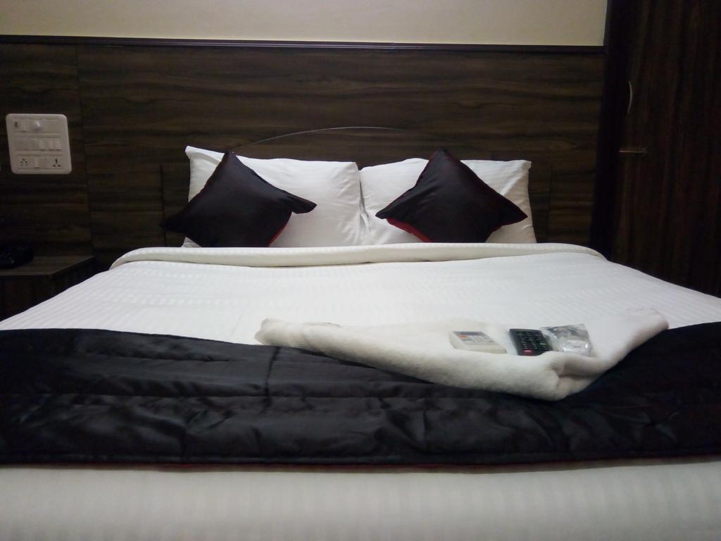 Season 4 Residences - Nungambakkam Near Us Consulate, Apollo Hospital, Shankar Nethralaya Chennai Exterior photo